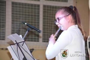 Božični koncert Osnovne šole Janka Ribiča Cezanjevci 3
